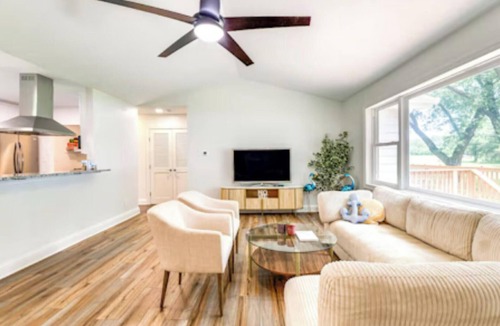 Colonial Beach House | Private Waterfront Retreat w/dock on 7+ acre