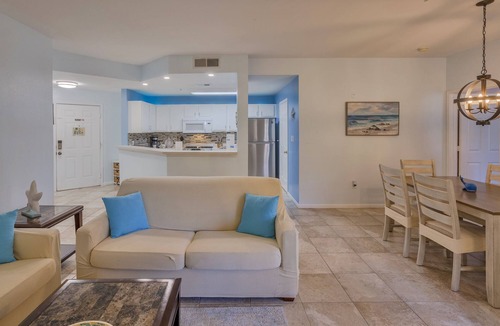 Clearwater Condo | PROMO PRICES!CLEARWATER BEACH 2beds,2baths,FREE WI-FI/Parking in gated comunity