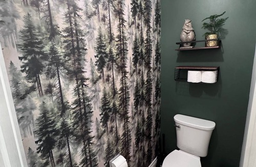Bragg Creek Bed & Breakfast | Queen Bdrm | Private Bthrm | Balcony | Bragg Creek