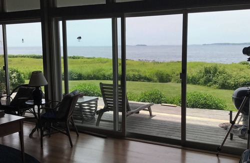 New Harbor House | Rare Mid-August Opening: Waterfront Home with Hot Tub, Beach Access & Bay Views