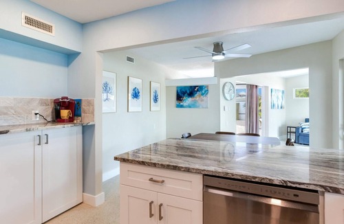 Redington Beach House | Redington Beach ICW 4BR/2Bath Home 10-min Walk to White Sand Beach