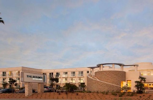 South Redondo Hotel | Redondo Beach Hotel, Tapestry Collection by Hilton