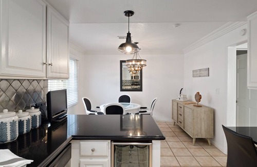 South Redondo Condo | Redondo Beach Piece of Heaven-2 blocks From the Beach