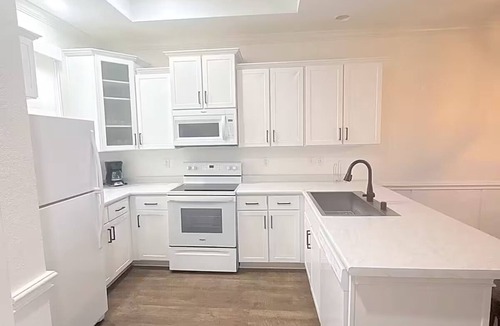 Canyon Lake Condo | Relaxing 2-Bedroom Condo with AC, WiFi in Scenic Canyon Lake