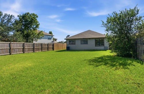 Converse House | Relaxing Feng Shui Family Retreat 12 Miles from San Antonio Airport