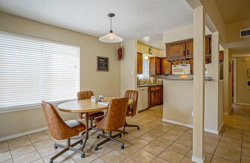 Northeast Heights House | Retro Condo in the North East Heights, 2bd/1ba, garage, Pet friendly