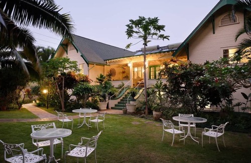 Wailuku House | Romantic Maui Hideaway at The Historic Wailuku Inn