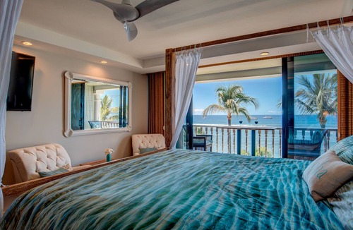 Historic Lahaina Front Street Apartment | Romantic Oceanfront Condo at Lahaina Shores with Sweeping Ocean Views