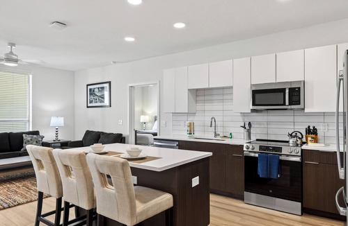 Desert Ridge Condo | Rooftop Pool + Sauna & Spa | Near TPC Golf + Preserve | Azur