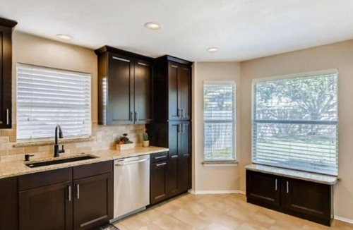Springbrook House | Round Rock 3BR w/Backyard + Workspace Near Austin