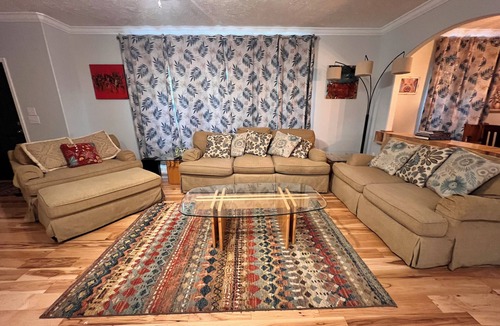 Tyler House | Rural Home with Private Walking Trails on 1400 Private Acres