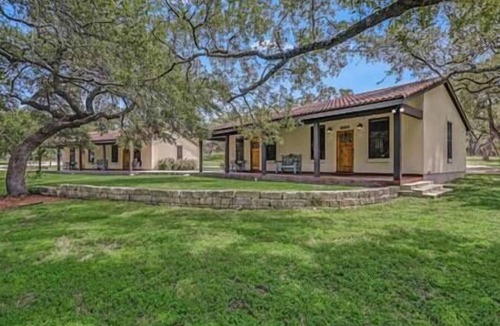 San Marcos House | San Miguel Suite at Blanco Rapids Ranch