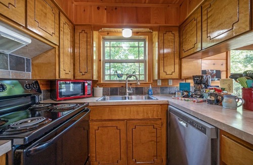 Smithville Cabin | Secluded A-Frame Cabin with Incredible Views near Mountain Fork River in Oklahoma