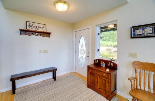 Mountain City House | Secluded Mountain City Home w/Deck & Views!