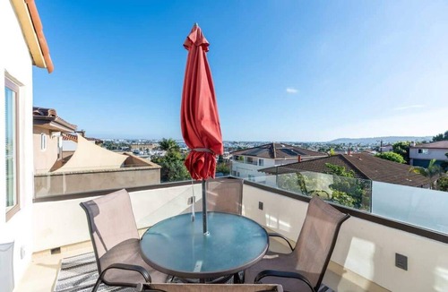 Point Loma Heights Apartment | Serene Point Loma Retreat - Modern 2BR with Views of Point Loma