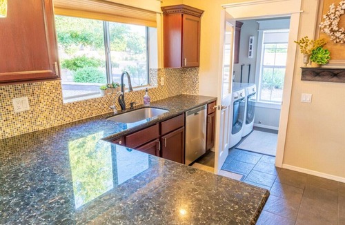 Provinces Master Community House | Single-Level Chandler Home · Hot Tub · Work-Friendly