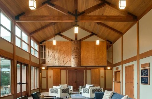 Stevenson House | Skamania Lodge! Free Parking, Onsite Pool, Hot Tub, Spa, Golf, Hiking