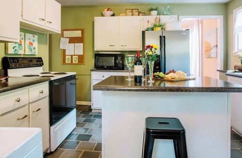 Hazard House | Small Town Charmer - Hazards Best Airbnb!