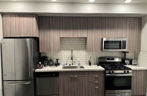 Glendale Apartment | Sophisticated & Stylish Apartment