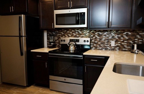 Williamsburg Apartment | Spacious 1 BR | The Colonies At Williamsburg
