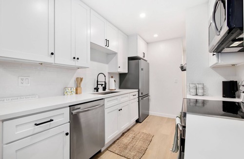El Cajon Apartment | Spacious 2BR w/Fast Wi-Fi + Parking in El Cajon