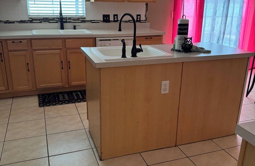 Legacy Park House | Spacious 5-bedroom house in enjoyable Davenport with AC, WiFi