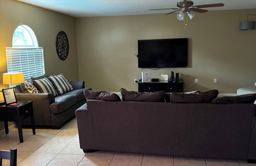 Legacy Park House | Spacious 5-bedroom house in enjoyable Davenport with AC, WiFi