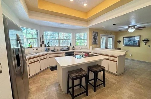 Odessa House | Spacious 5-bedroom house in amazing Odessa, 1 acre, Lake Front