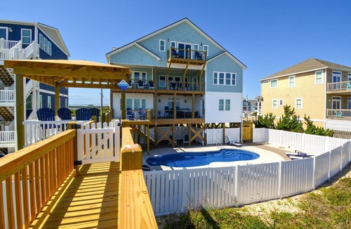 North Topsail Beach House | Spacious 9-bedroom oceanfront retreat in North Topsail Beach, perfect for 25 guests.