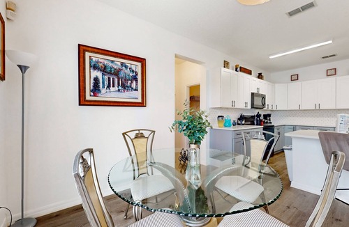 Legacy Park House | Spacious home with screened private pool/spa, & game room - near theme parks