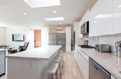 Poway House | Spacious Single Level Home In Poway