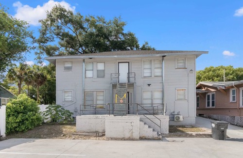 Ybor City Apartment | Spacious Studio Flat in Cigar City with Parking