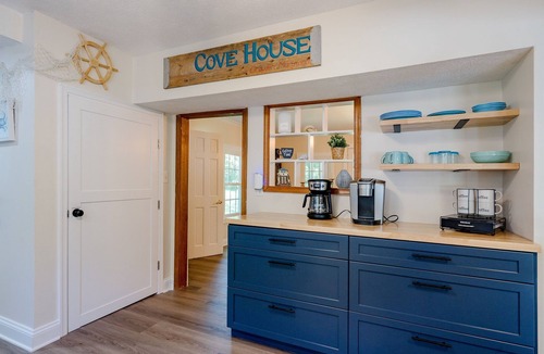 Drayden House | Spacious Waterfront Home secluded on 60 ac with Beach and Boat Ramp