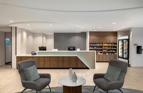 Winston - Salem Hotel | SpringHill Suites by Marriott Winston-Salem Hanes Mall