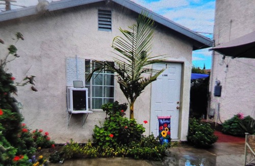 Downey Apartment | “Stay a Night or a Month – Your Home Away from Home
