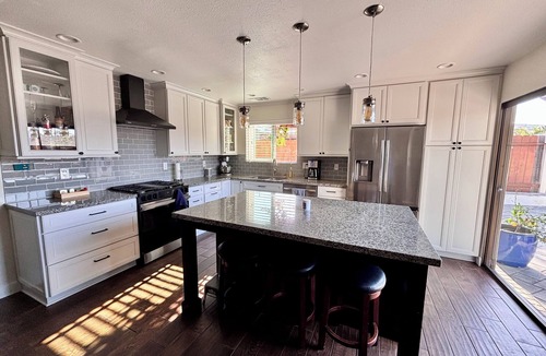 Poway House | Staying Classy in San Diego - Charming 3-bedroom ranch home