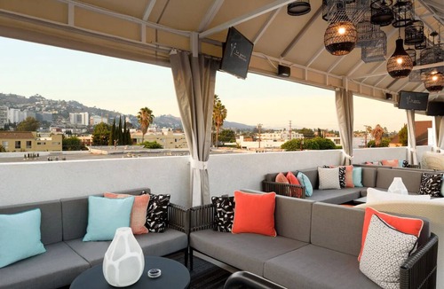 Tri-West Hotel | Stylish Skydeck, Kitchen & Balcony, FIDO Friendly! Nearby The Sunset Strip!