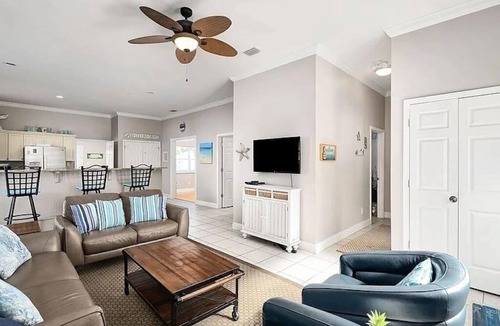Village of Sugar Beach House | Sugar Sand 30A Retreat - 5BR Seagrove Home w/Private Pool, 3 min walk to Beach!