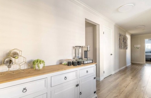 South Redondo House | Summer Special! Luxurious, Modern Condo - Gym, Pool, Steps to Hermosa