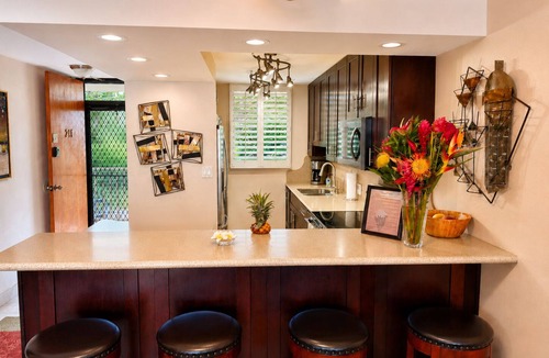 Maalaea Condo | Summer Specials-Luxury Ocean Front Condo Free Wi-Fi. Legal Rental