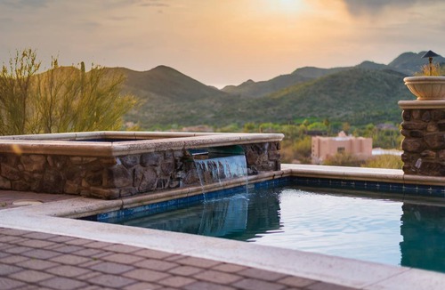 Cave Creek House | Sunbeam by AvantStay Elegant, Private Desert Home w/ Infinity Pool, Spa & View