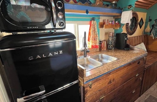 Truth or Consequences House | Sundancer Dream Wagon with Hot Springs Access