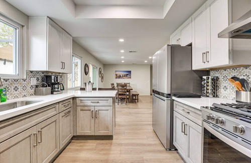 San Luis Rey House | Sunny Oceanside Home w/Patio, 5 Mi to Downtown!