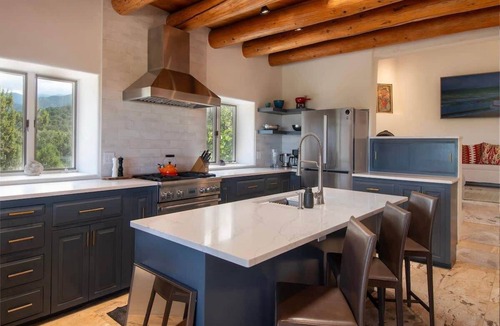 Tesuque House | Sunset Mountain Ranch - 5 Bedroom