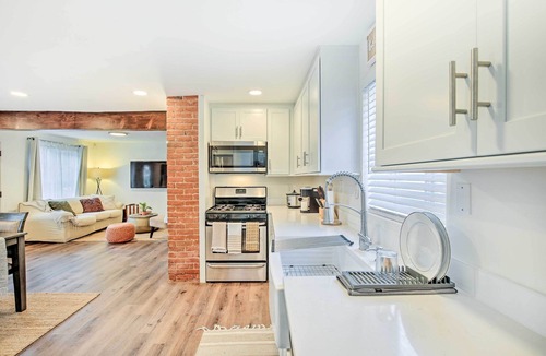 East Village House | Super Walkable! Historic Home in Dtwn Long Beach