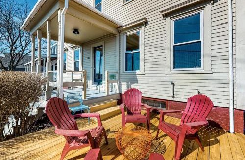 Wiscasset House | Sweeping Sheepscot River views in newly renovated 200 year old Wiscasset home