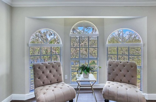 Old Seminole Heights House | ☆ Tampa Riverfront Villa ☆ Heated Pool/Hot Tub/Kayaks/Pool Table