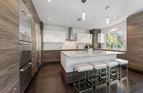 Ballast Point House | Tampa's #1 Rated Private 1 ACRE Luxury Estate- Stunning Pool Spa Best Location!