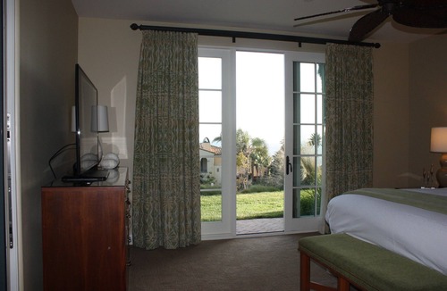 Rancho Palos Verdes Resort | Terranea Resort 2 bedroom/kitchen/living room suite