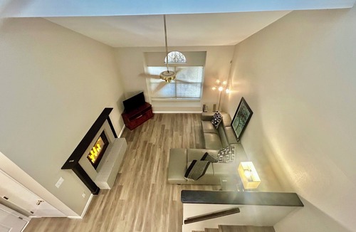 Taylor Ranch House | Terrific 3-bedroom Safe renovated townhome IAlbuquerque FIRST FLOOR MASTER SUITE